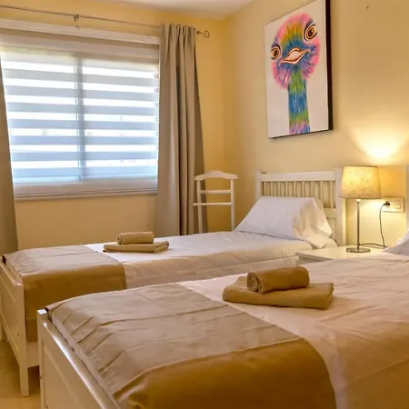 Daire La Perla With Pool *