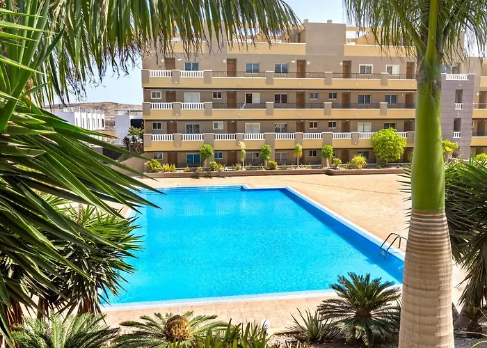 La Perla With Pool Lägenhet